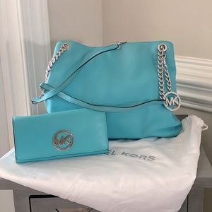 Michael Kors Fulton Aquamarine Large Shoulder Tote Leather Bag and Wallet